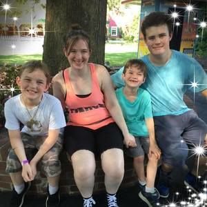 Meet your Posher, Joanna